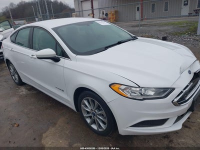 FORD FUSION HYBRID 2017