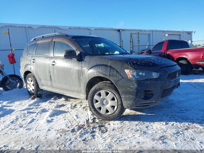 MITSUBISHI OUTLANDER 2011
