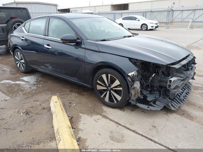 NISSAN ALTIMA 2020