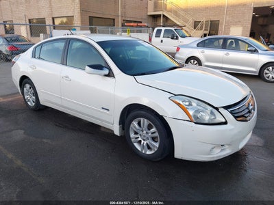 NISSAN ALTIMA HYBRID 2010