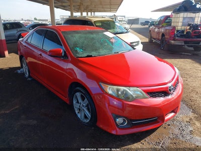 TOYOTA CAMRY 2012