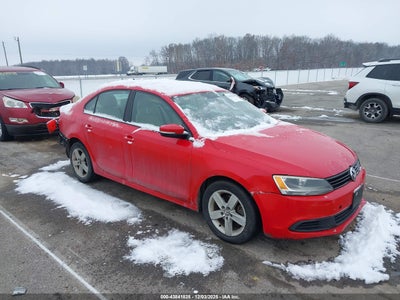 VOLKSWAGEN JETTA 2011