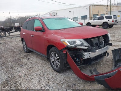 NISSAN PATHFINDER 2017