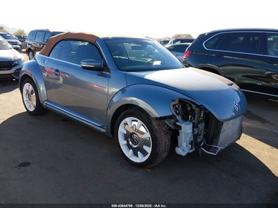 VOLKSWAGEN BEETLE 2019