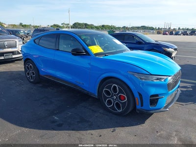 FORD MUSTANG MACH-E 2023