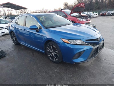 TOYOTA CAMRY 2019