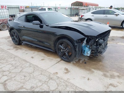 FORD MUSTANG 2023
