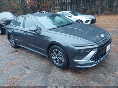 HYUNDAI SONATA HYBRID 2026