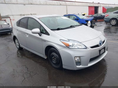 TOYOTA PRIUS 2011