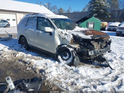 SUBARU FORESTER 2017
