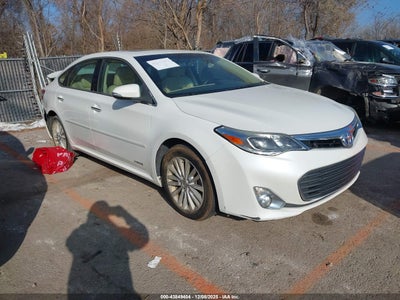 TOYOTA AVALON HYBRID 2013