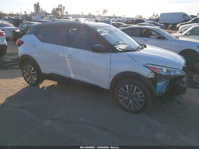NISSAN KICKS 2024