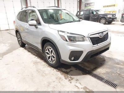 SUBARU FORESTER 2021