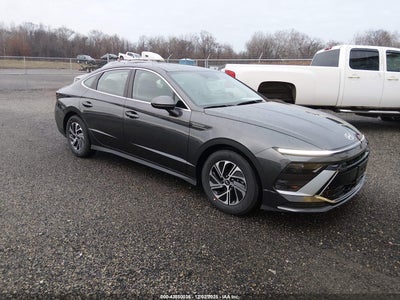 HYUNDAI SONATA HYBRID 2026