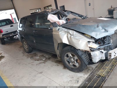 TOYOTA HIGHLANDER 2003