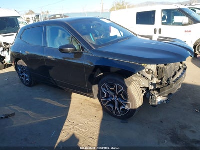 BMW IX 2023