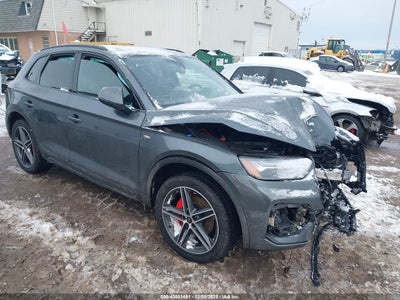 AUDI Q5 2025