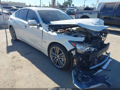 INFINITI Q50 HYBRID 2015