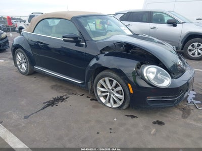VOLKSWAGEN BEETLE 2014