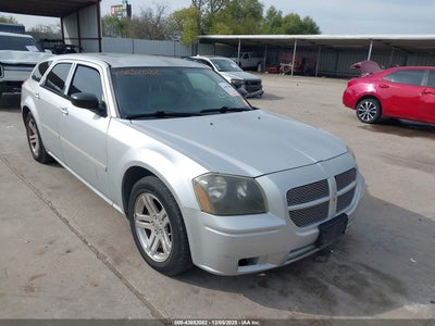 DODGE MAGNUM 2005