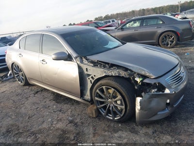 INFINITI G35 2008