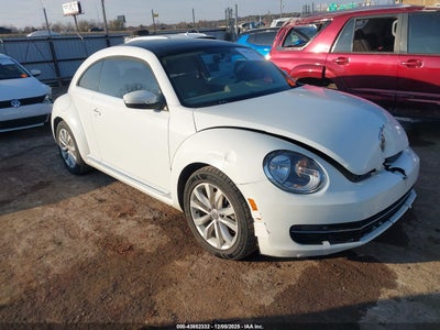 VOLKSWAGEN BEETLE 2015