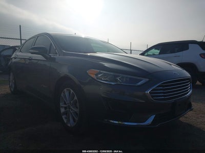 FORD FUSION HYBRID 2019