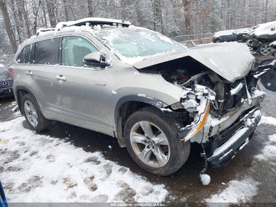 TOYOTA HIGHLANDER HYBRID 2016