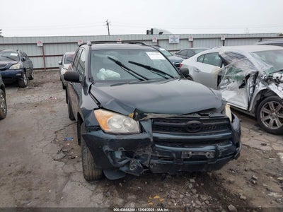 TOYOTA RAV4 2012