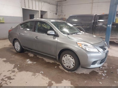 NISSAN VERSA 2014