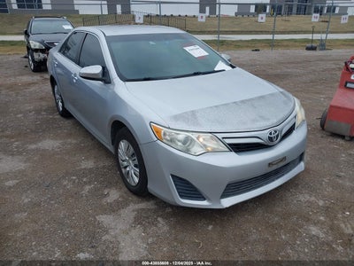 TOYOTA CAMRY 2014