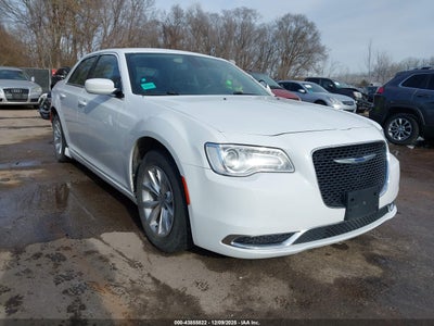 CHRYSLER 300 2021