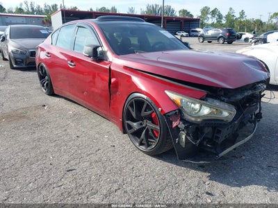 INFINITI Q50 2015