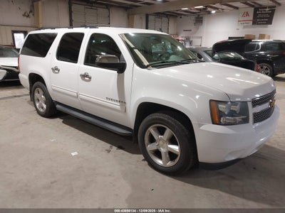 CHEVROLET SUBURBAN 1500 2012