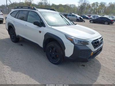 SUBARU OUTBACK 2025