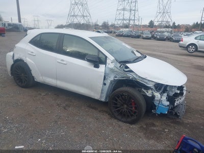 TOYOTA GR COROLLA 2024