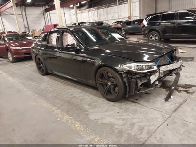 BMW M5 2016