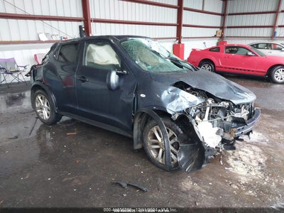 NISSAN JUKE 2013
