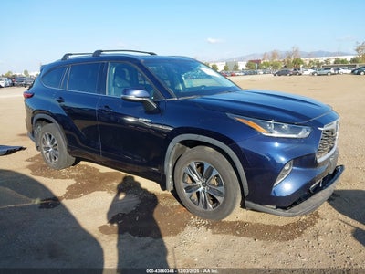 TOYOTA HIGHLANDER 2021