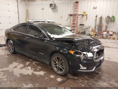 FORD FUSION HYBRID 2019