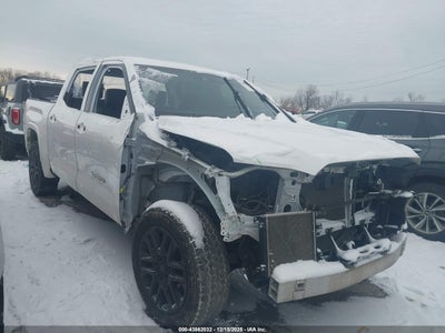 TOYOTA TUNDRA 2022