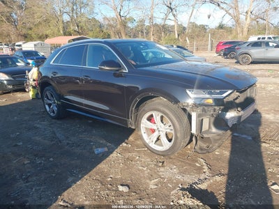 AUDI Q8 2019