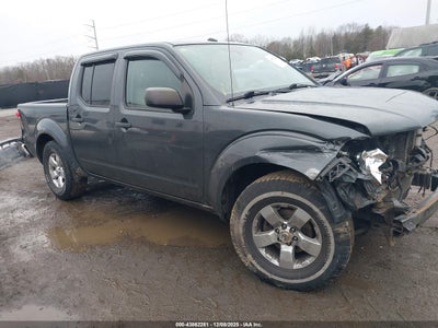 NISSAN FRONTIER 2013
