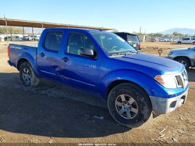 NISSAN FRONTIER 2013