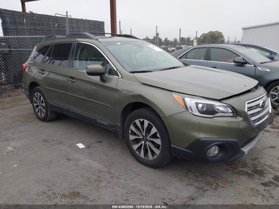 SUBARU OUTBACK 2015