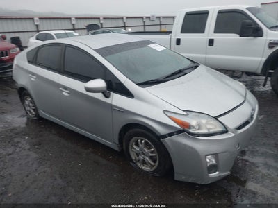 TOYOTA PRIUS 2010