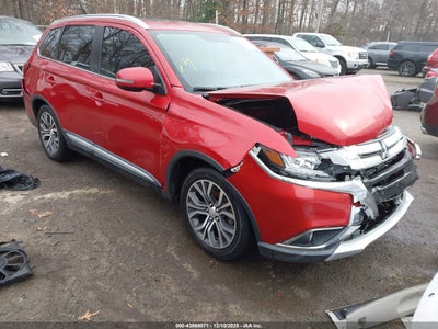 MITSUBISHI OUTLANDER 2017
