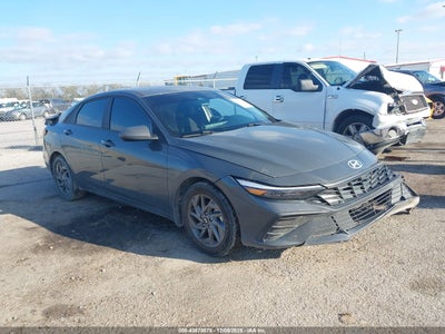HYUNDAI ELANTRA 2024