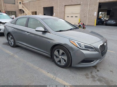 HYUNDAI SONATA PLUG-IN HYBRID 2017