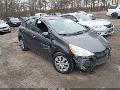TOYOTA PRIUS C 2012
